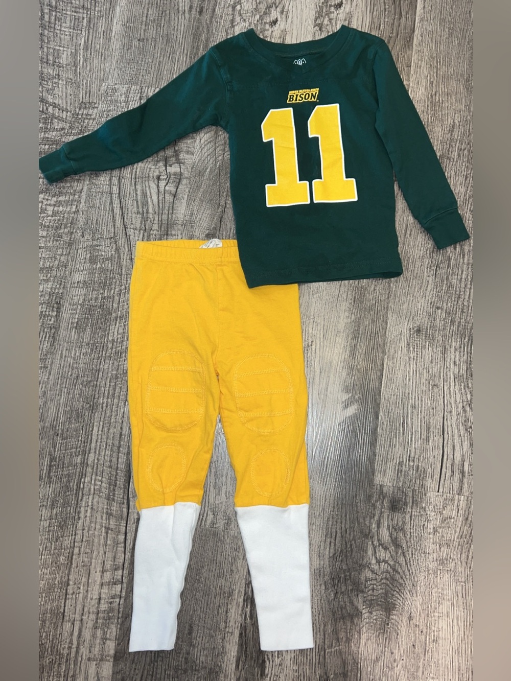 Bison Kids Green & Yellow Number 11 Matching Set